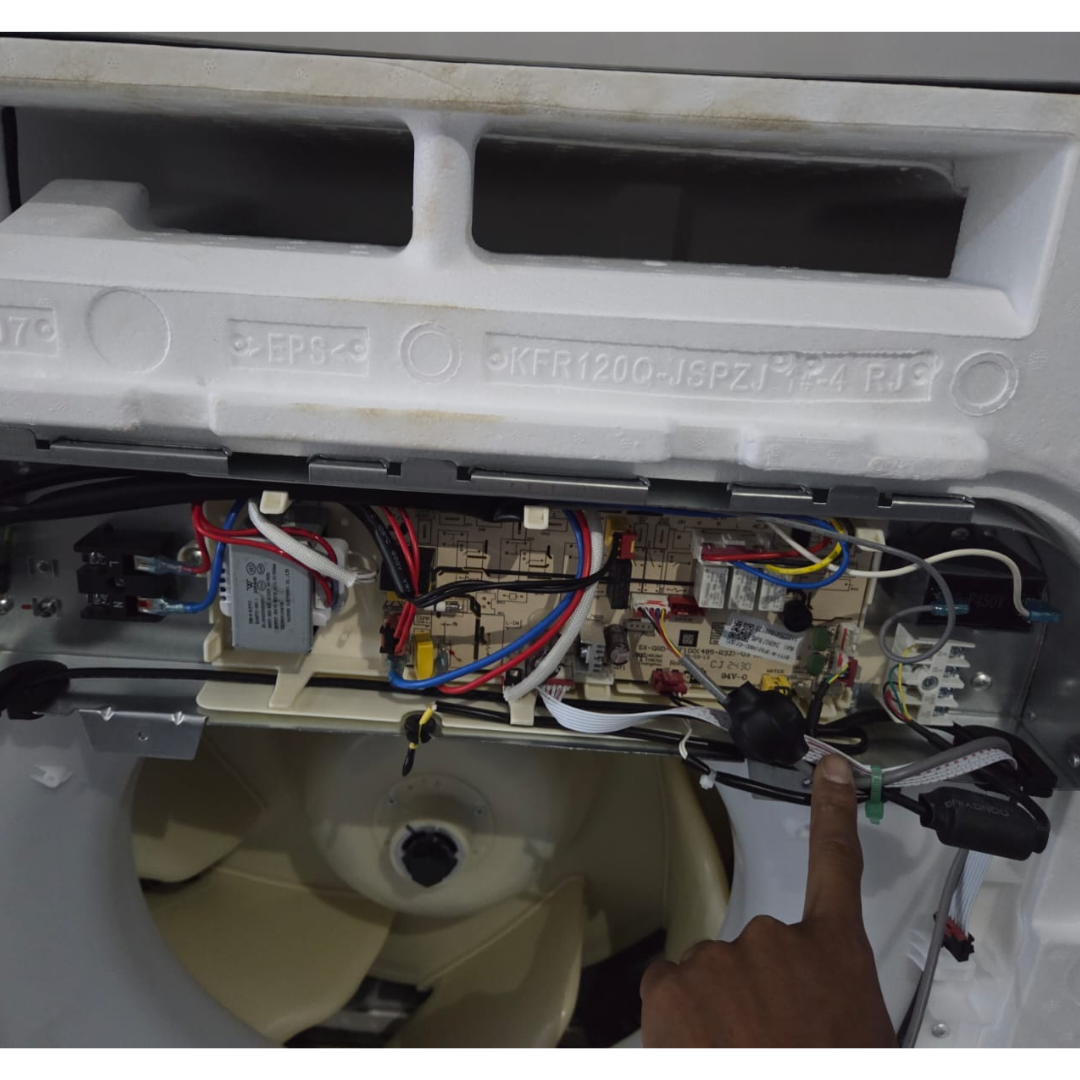 Dimension of AUX 4 Ton Ceiling Cassette AC